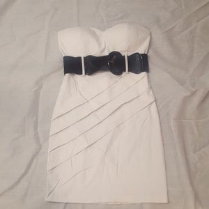 White mini dress from Body Central size L